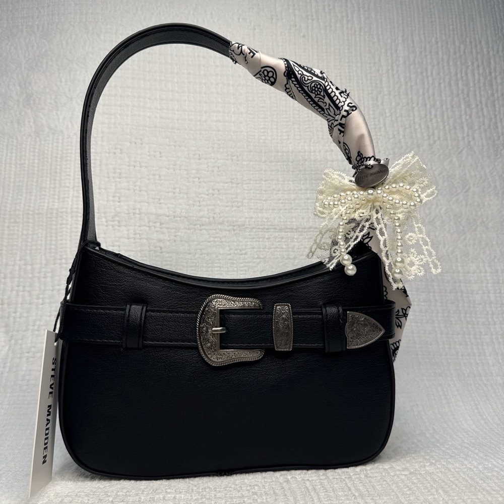 Steve Madden Black Borlanna Shoulder Bag 🖤